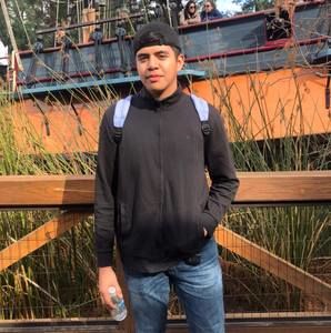 Meet your Posher, Diego